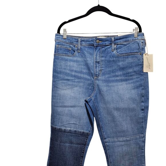 Universal Thread High-Rise Skinny Jeans Womens Size 14 Patchwork Detail Blue Den - Picture 3 of 13